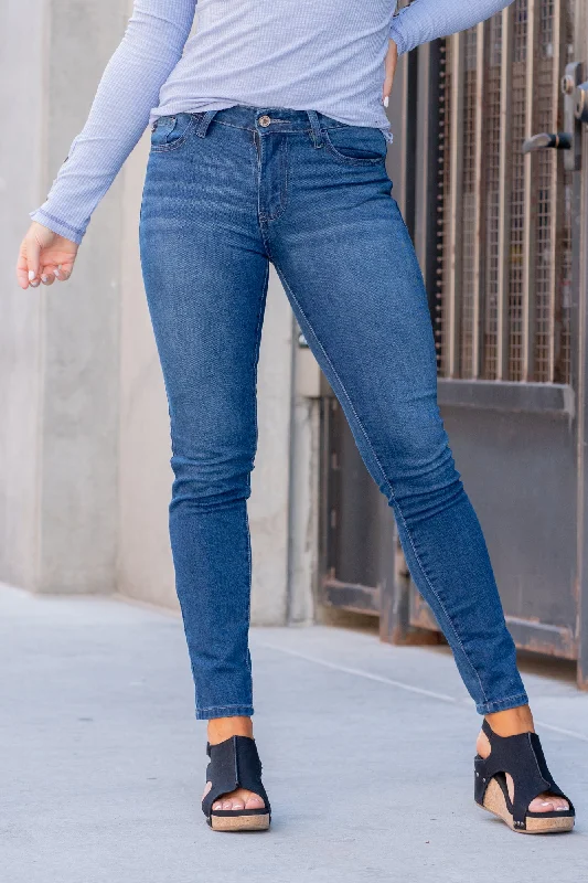 Tianna Mid Rise Super Skinny