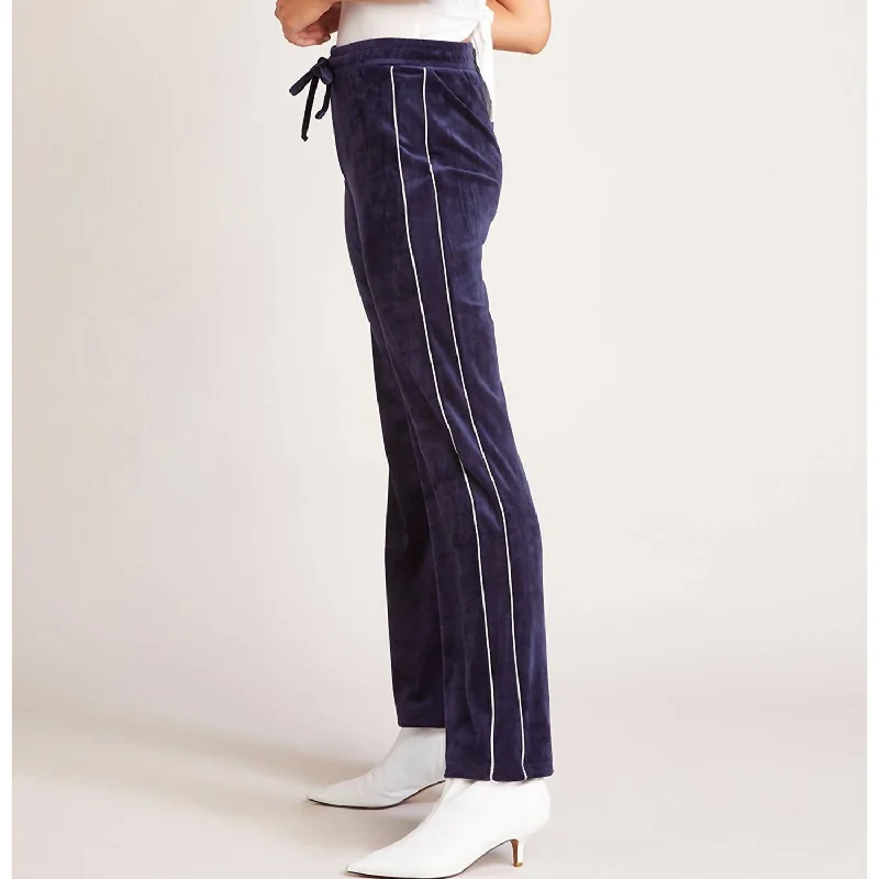 Sporty Spice Velour Pant In Navy